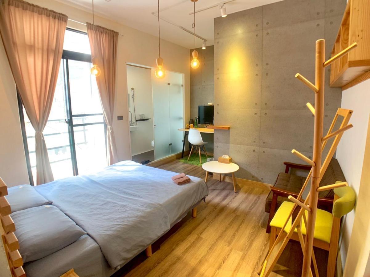 Baker Street London Style Inn Tainan Eksteriør bilde
