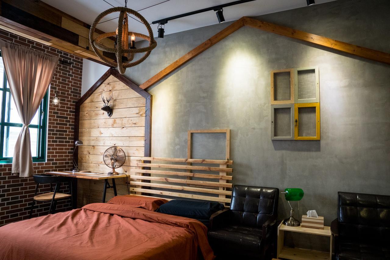 Baker Street London Style Inn Tainan Eksteriør bilde