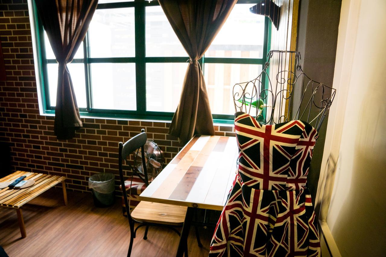 Baker Street London Style Inn Tainan Eksteriør bilde